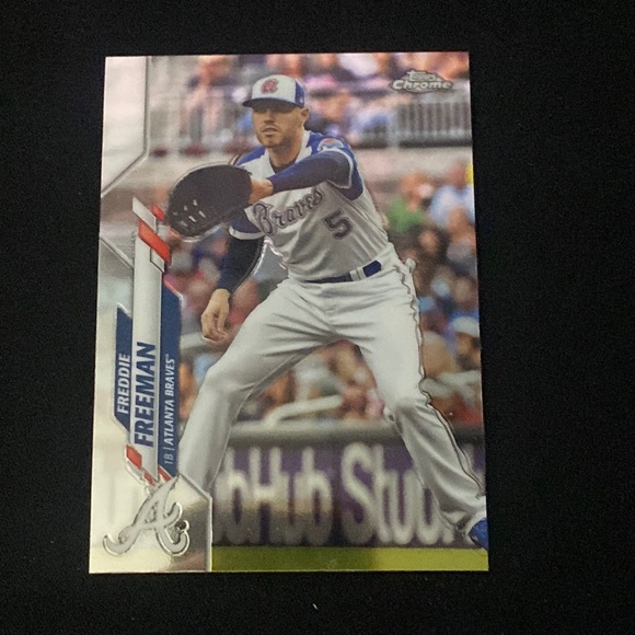 Freddie Freeman- 2020 topps chrome - Picture 1 of 2